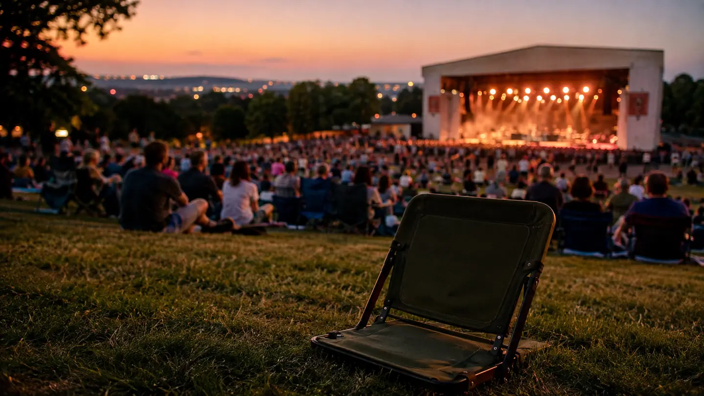 How to Choose a Portable Stadium Seat for Bleachers and Lawns